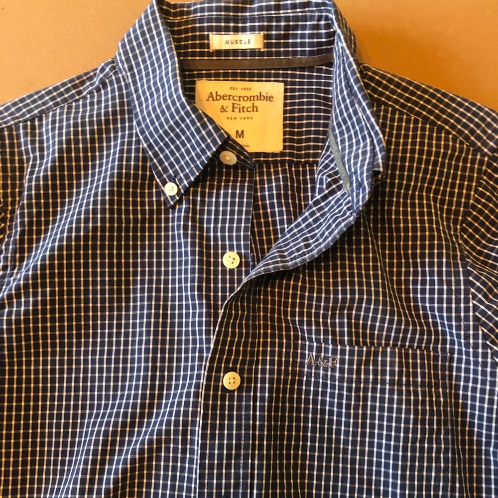 Men’s Button Down